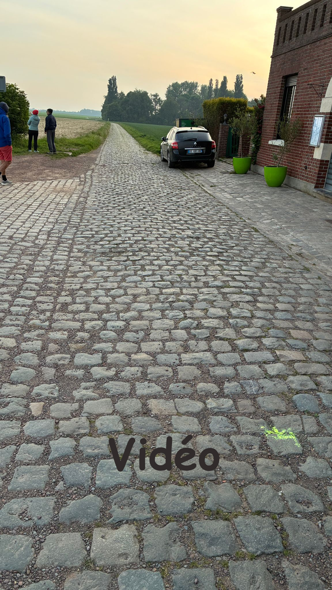 self-video-thumbnail